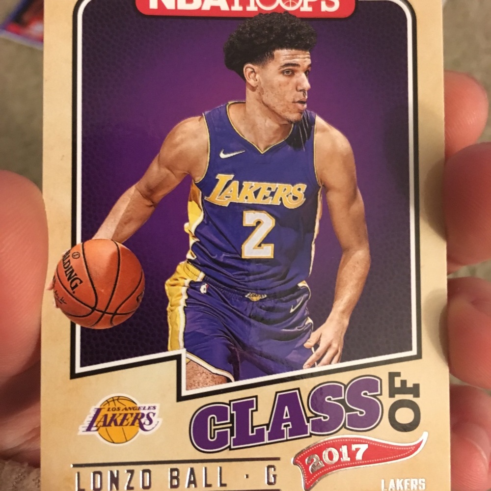 NBA BASKETBALL CARDS (RARE)